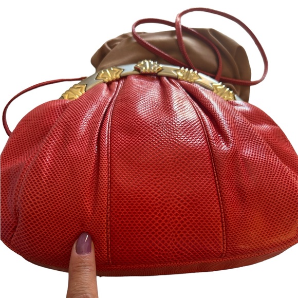 EUC Judith Leiber VTG 80s-90s Karung Snakeskin Shoulder/Clutch Handbag RED - Picture 3 of 5